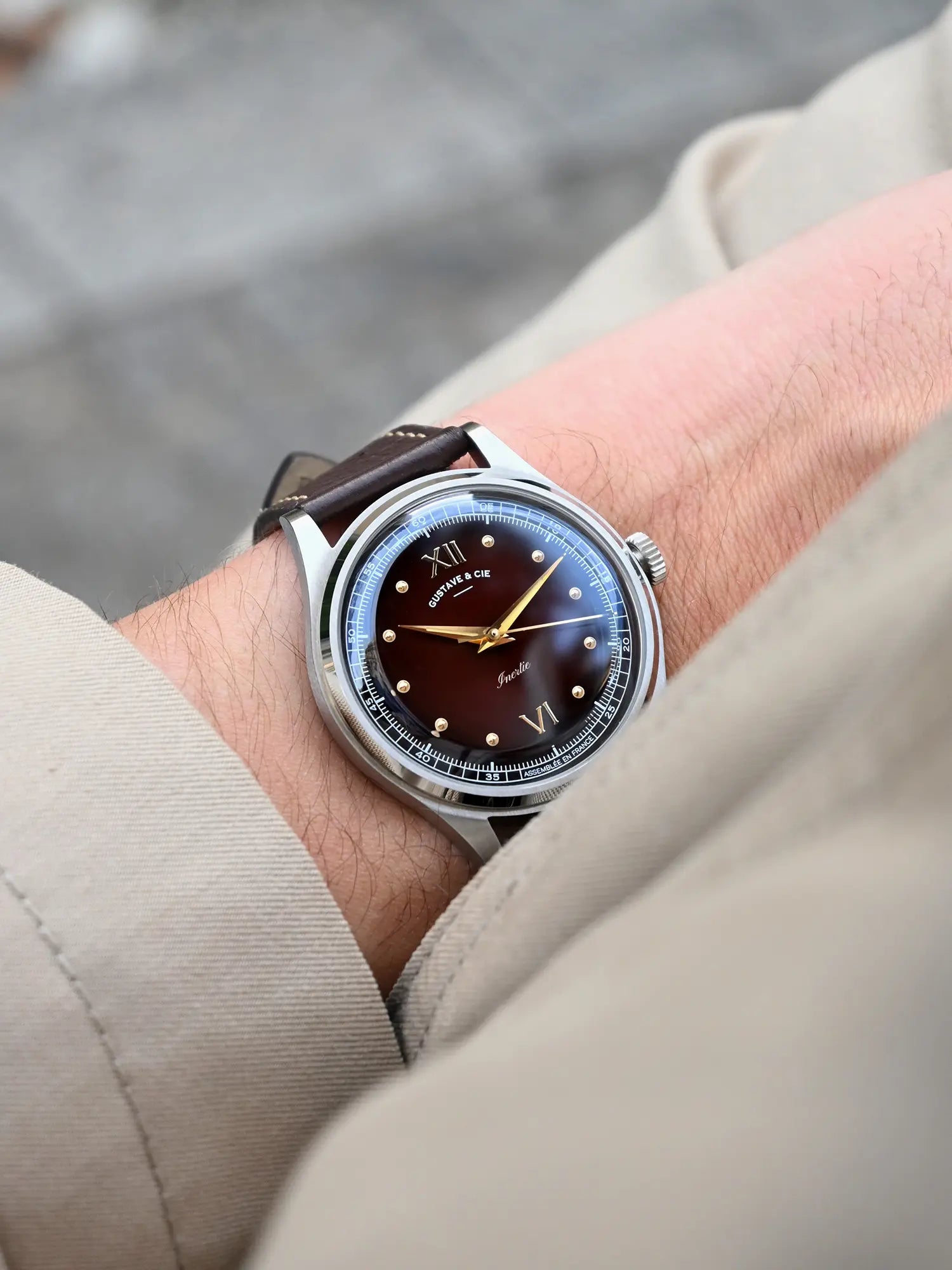 LÉON 12H - ARGENT ET MARRON