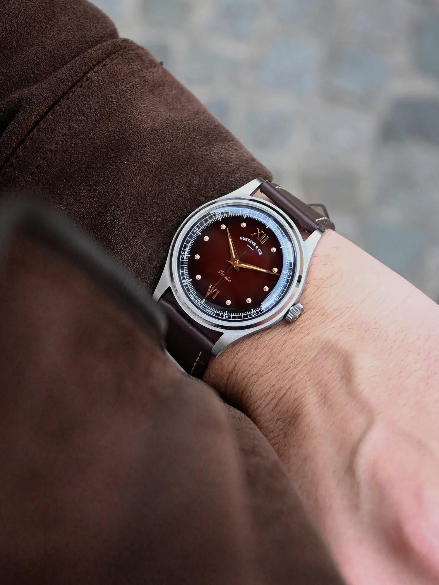 LÉON 12H - ARGENT ET MARRON